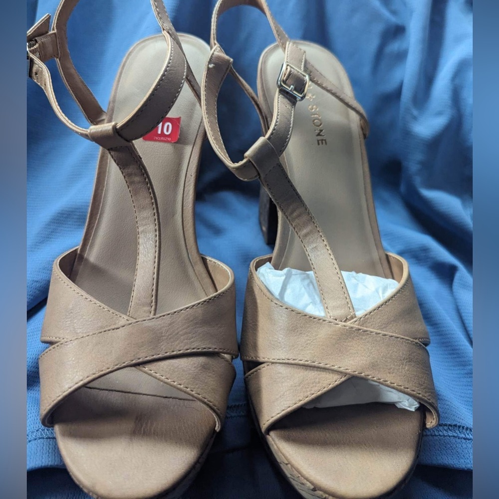 Sunstone heels